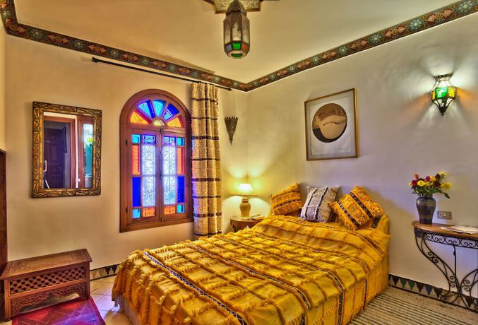 Imagen de la habitación del Hotel Riad Dar Ziryab. Foto 4