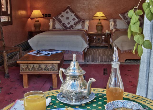 Imagen de la habitación del Hotel Riad Dar Ziryab. Foto 6