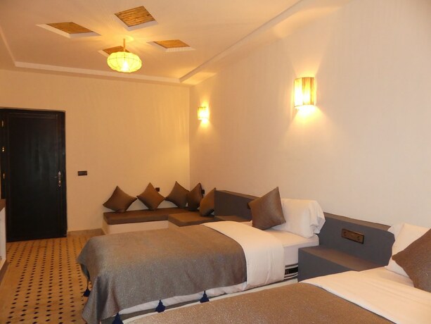 Imagen de la habitación del Hotel Riad La Luna. Foto 13