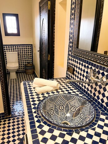 Imagen de la habitación del Hotel Riad La Luna. Foto 14