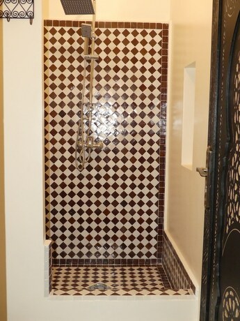 Imagen de la habitación del Hotel Riad La Luna. Foto 16