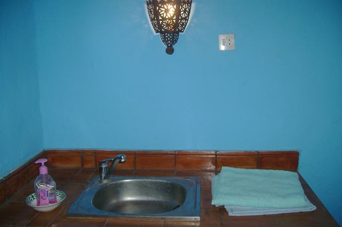 Imagen de la habitación del Hotel Riad Les Flamants Roses, Hassilabied. Foto 14