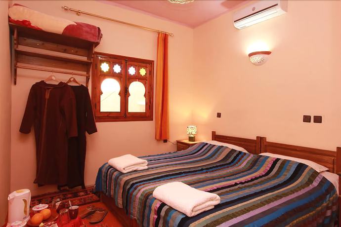 Imagen de la habitación del Hotel Riad Oussagou. Foto 6