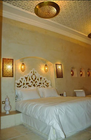Imagen de la habitación del Hotel Riad Palais Blanc. Foto 10