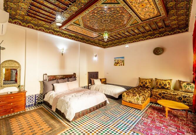 Imagen de la habitación del Hotel Riad Sayeda Al Hora. Foto 19