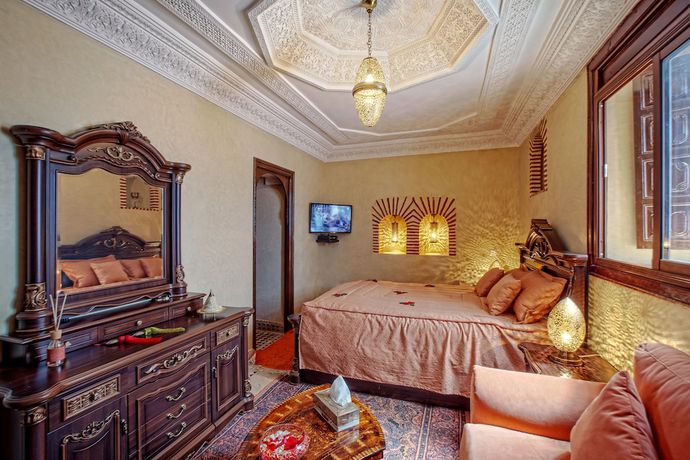 Imagen de la habitación del Hotel Riad dar Essalam. Foto 6