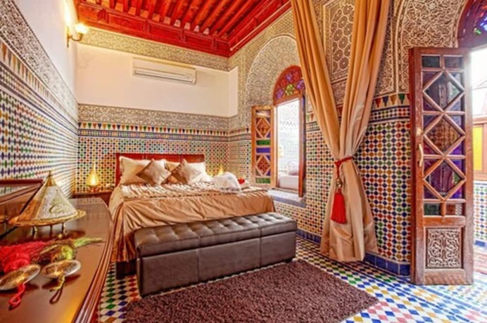 Imagen de la habitación del Hotel Riad dar Essalam. Foto 15