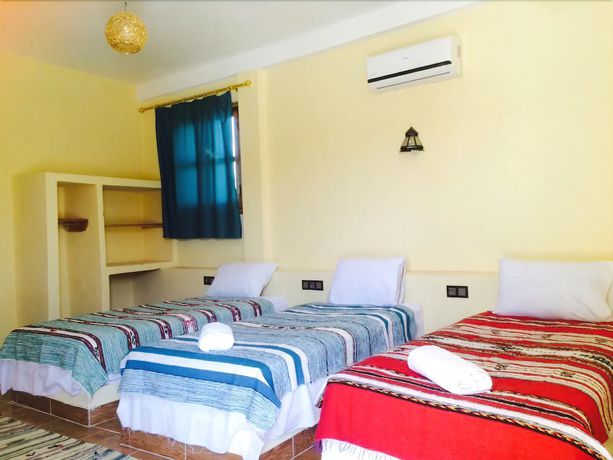 Imagen de la habitación del Hotel Riad les Flamants Roses, Hassilabied. Foto 13