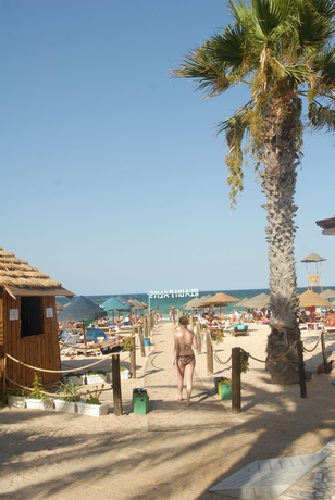 Imagen de los exteriores del Hotel Riadh Palms Resort and Spa. Foto 6