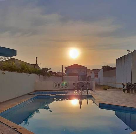 Imagen de la piscina del Hotel Rial. Foto 19