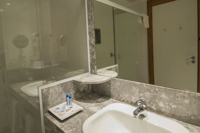 Imagen de la habitación del Hotel Riale Brisa Barra. Foto 12