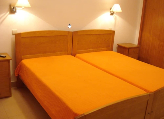 Imagen de la habitación del Hotel Rialgarve. Foto 9