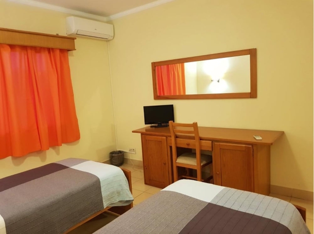 Imagen de la habitación del Hotel Rialgarve. Foto 11