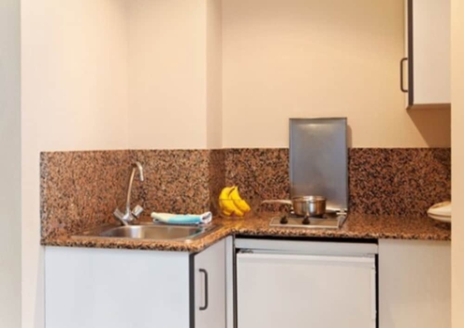 Imagen de la habitación del Hotel Rialta Apartahotel. Foto 6