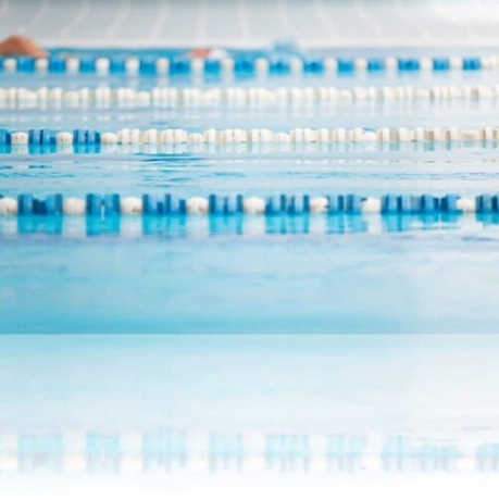 Imagen de la piscina del Hotel Rialta Apartahotel. Foto 18