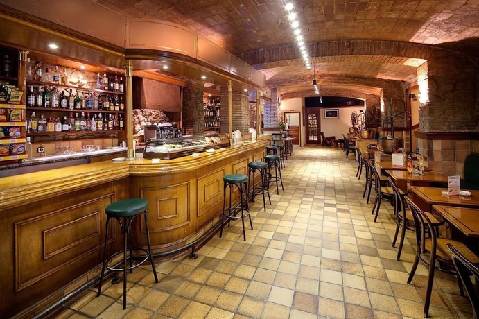Imagen del bar/restaurante del Hotel Rialto, Barrio G&oacute;tico. Foto 5