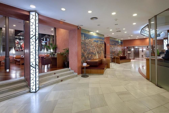 Imagen de los interiores del Hotel Rialto, Barrio Gotico. Foto 13