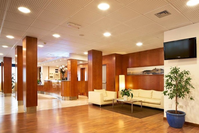 Imagen de los interiores del Hotel Rialto, Grado. Foto 18