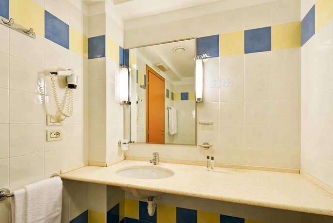 Imagen de la habitación del Hotel Rialto, Grado. Foto 6