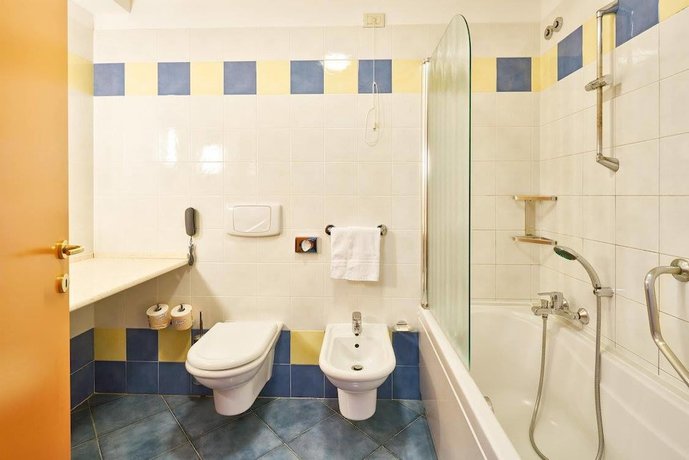 Imagen de la habitación del Hotel Rialto, Grado. Foto 13