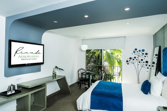 Imagen de la habitación del Hotel Riande Aeropuerto and Casino. Foto 4