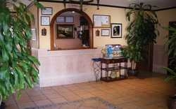 Imagen de los interiores del Hotel Riavela. Foto 14