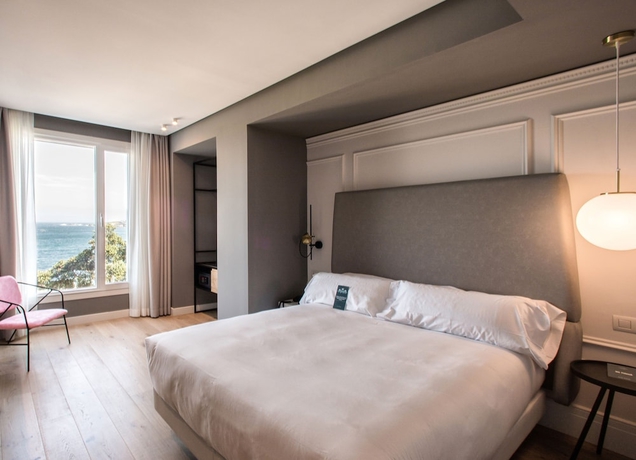 Imagen de la habitación del Hotel Riazor, A Coruña. Foto 2