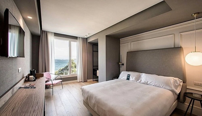 Imagen de la habitación del Hotel Riazor, A Coruña. Foto 4