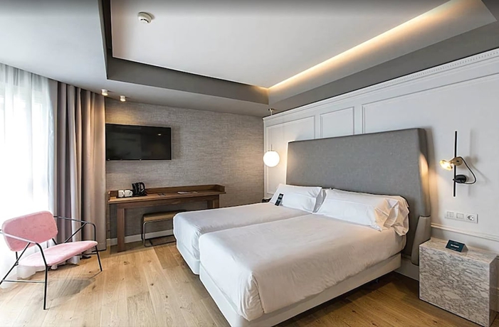 Imagen de la habitación del Hotel Riazor, A Coruña. Foto 5