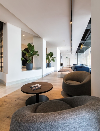 Imagen de los interiores del Hotel Riazor, A Coruña. Foto 10