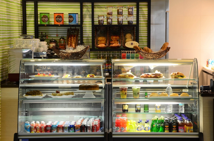 Imagen del bar/restaurante del Hotel Riazor Aeropuerto. Foto 3