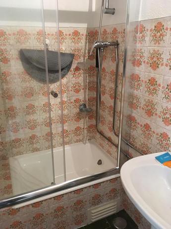 Imagen de la habitación del Hotel Ribamar, NAZARE. Foto 12