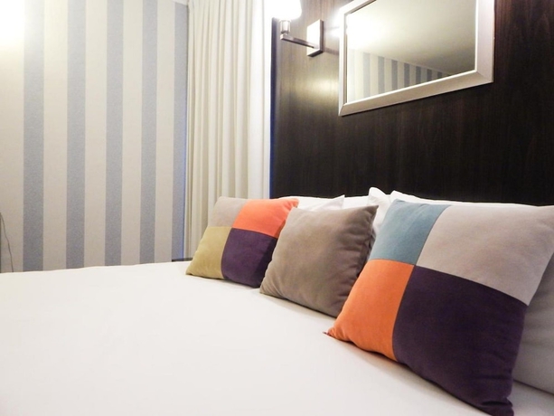 Imagen de la habitación del Hotel Ribera Sur. Foto 15