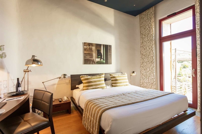 Imagen de la habitación del Hotel Riberach. Foto 14