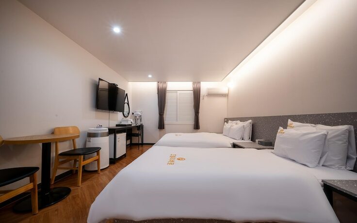 Imagen general del Hotel Ribero In Chungjang-ro Gwangju. Foto 2
