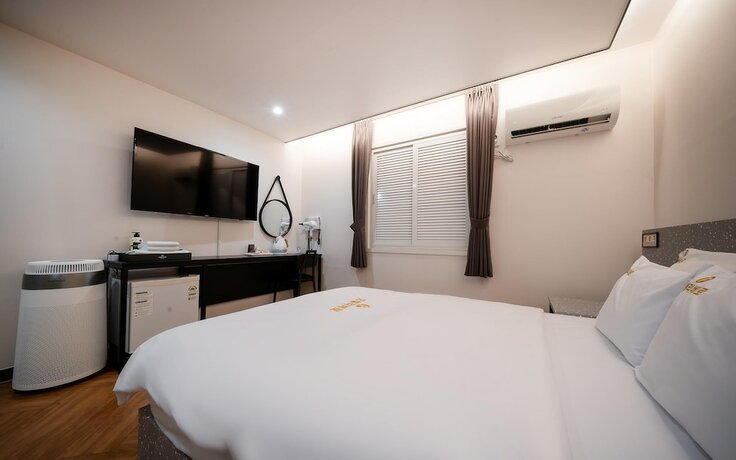 Imagen general del Hotel Ribero In Chungjang-ro Gwangju. Foto 8