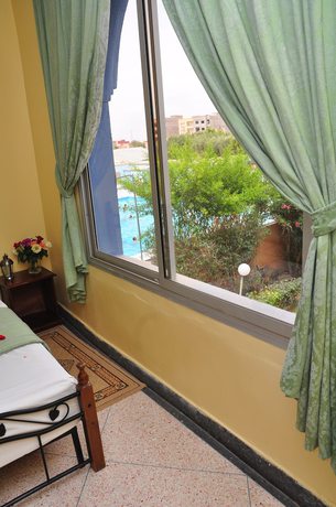 Imagen de la habitación del Hotel Ribis. Foto 5