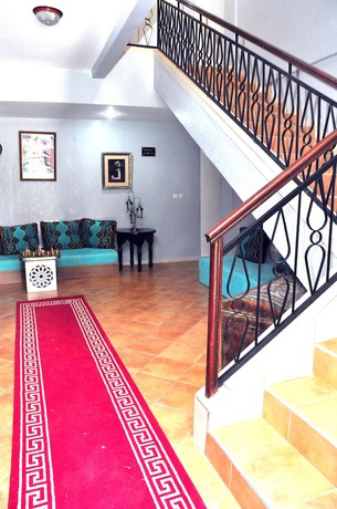 Imagen de los interiores del Hotel Ribis. Foto 15