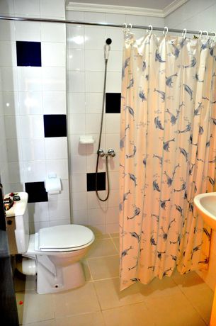 Imagen de la habitación del Hotel Ribis. Foto 11
