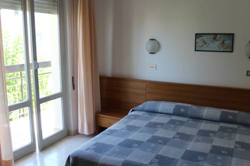 Imagen de la habitación del Hotel Ribot. Foto 3