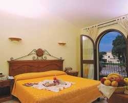 Imagen de la habitación del Hotel Ribot - Holiday Village Alabirdi. Foto 3