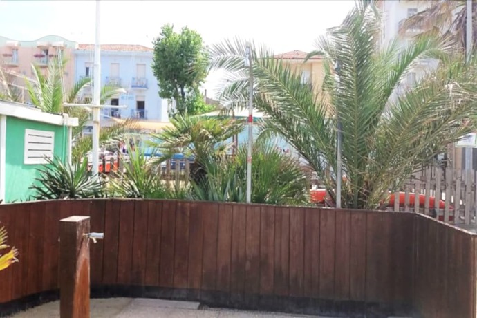 Imagen de los exteriores del Hotel Riccardi. Foto 16