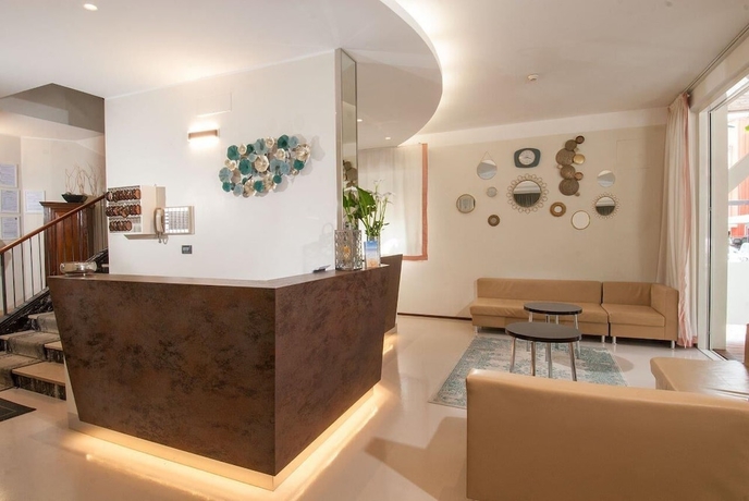 Imagen de los interiores del Hotel Ricci, Rimini. Foto 19