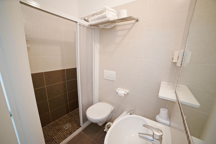 Imagen de la habitación del Hotel Ricci, Rimini. Foto 17