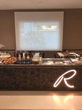 Imagen del bar/restaurante del Hotel Ricci, Rimini. Foto 3