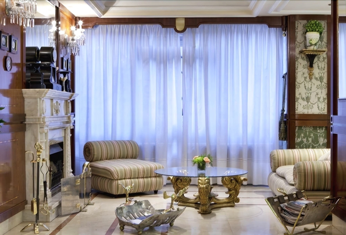 Imagen de la habitación del Hotel Rice Reyes Católicos. Foto 12