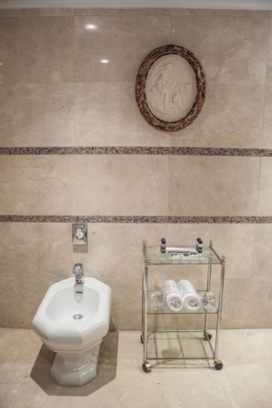 Imagen de la habitación del Hotel Rice Reyes Católicos. Foto 16