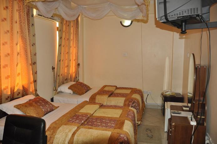 Imagen de la habitación del Hotel Rich, ARUSHA. Foto 2