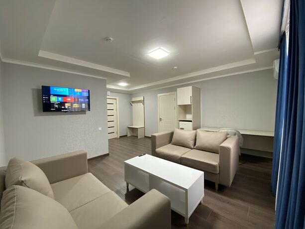 Imagen de la habitación del Hotel Rich Park. Foto 16