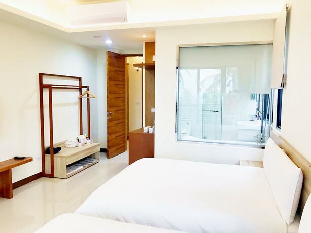 Imagen general del Hotel Rich Sunshine Inn. Foto 8